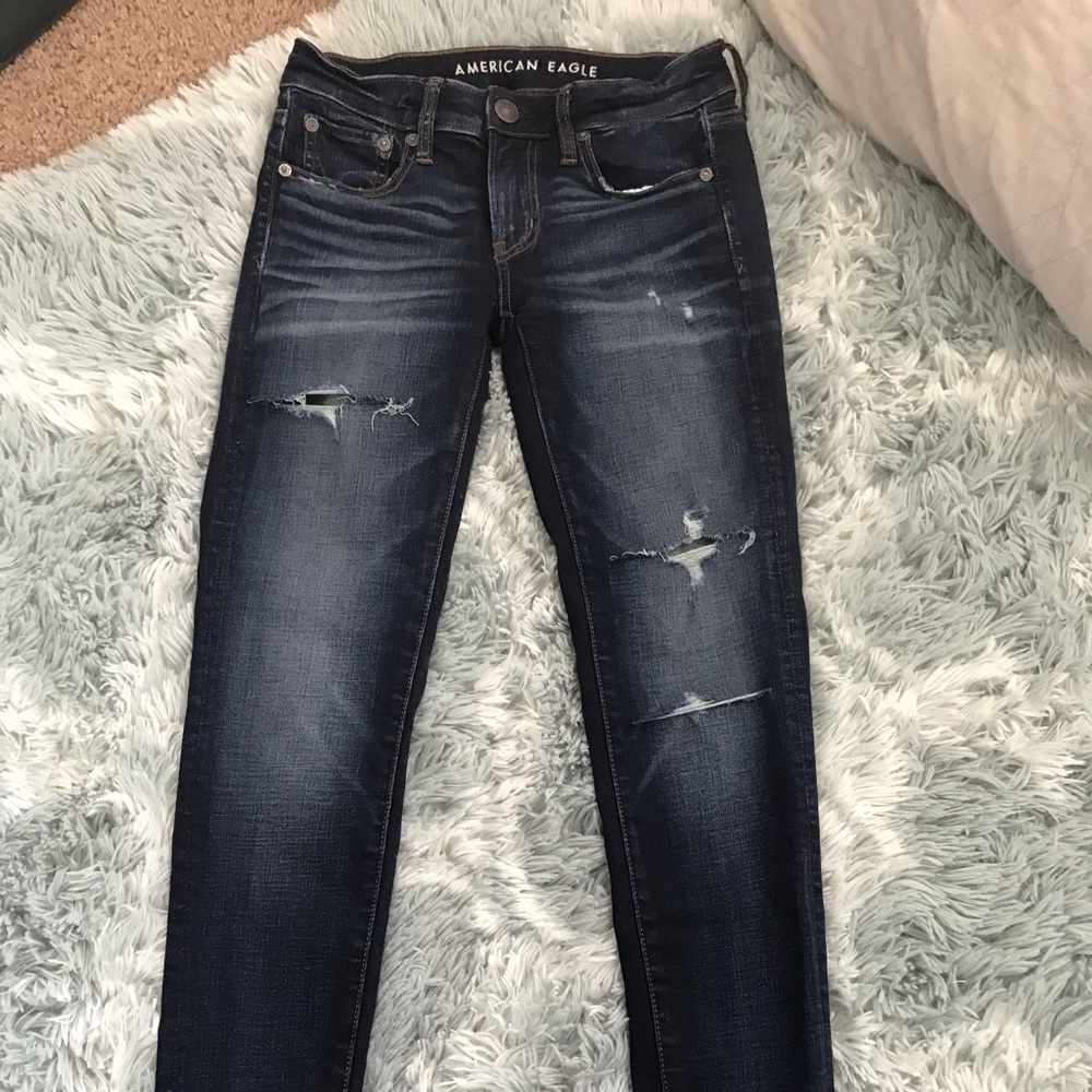ripped american eagle jeans !